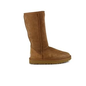 UGG® WOMEN'S CLASSIC II TALL BOOTS